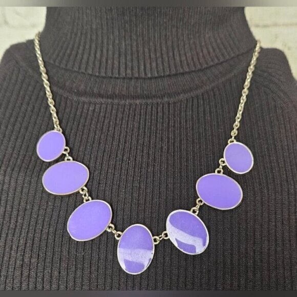 Paparazzi Reversible Purple & Cream Teardrop Statement Necklace – Lightweight - Picture 5 of 8